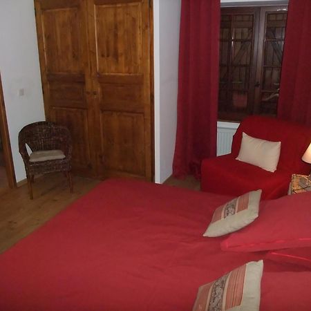 Le Domaine Du Grand Cellier Chambres D'Hotes En Savoie Tournon-sur-Rhône 객실 사진