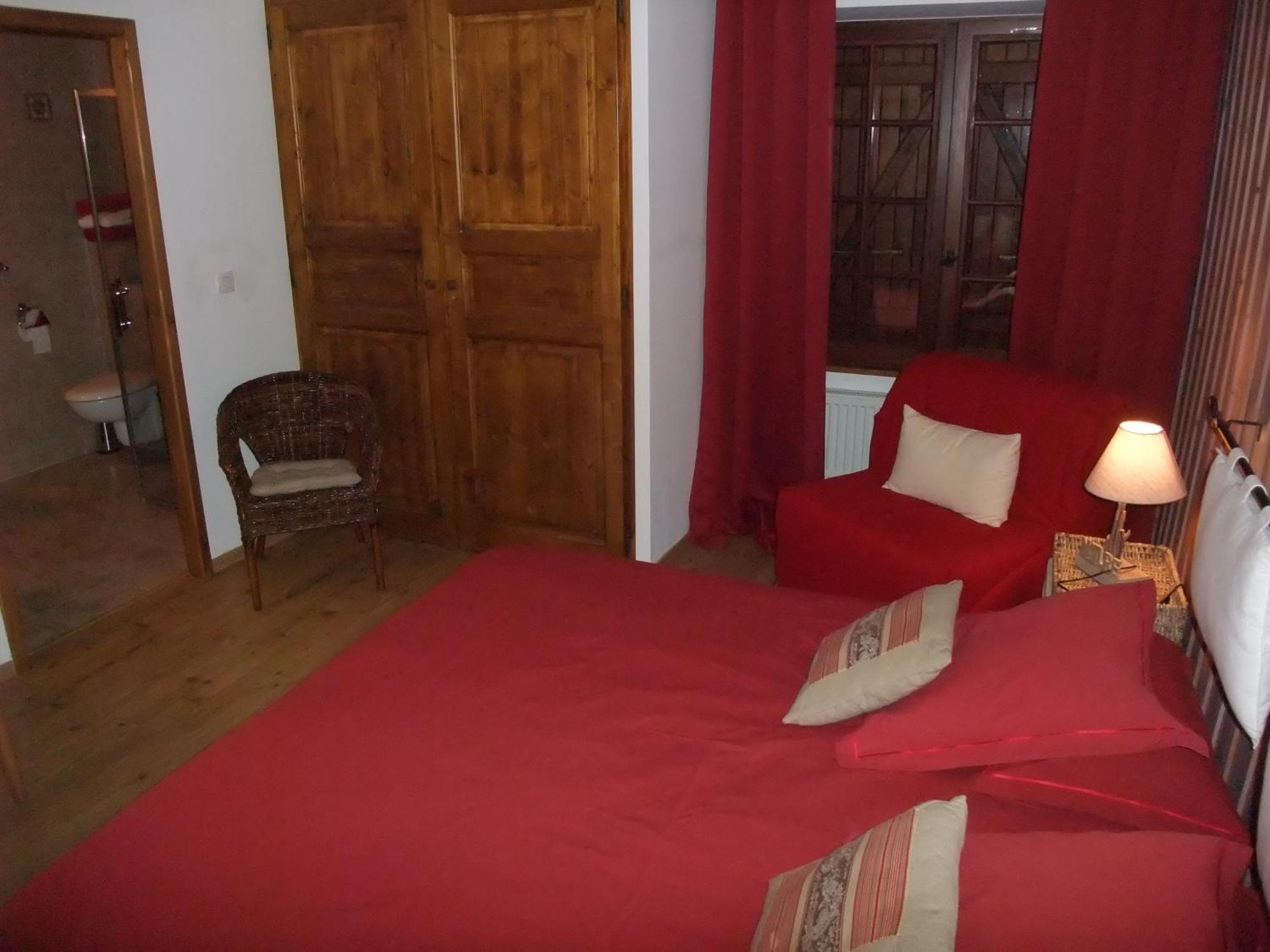 Le Domaine Du Grand Cellier Chambres D'Hotes En Savoie Tournon-sur-Rhône 객실 사진
